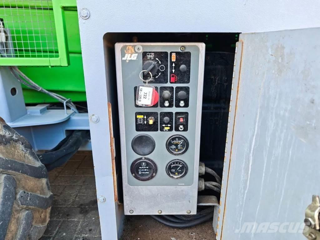 JLG 33 RTS Käärtõstukid