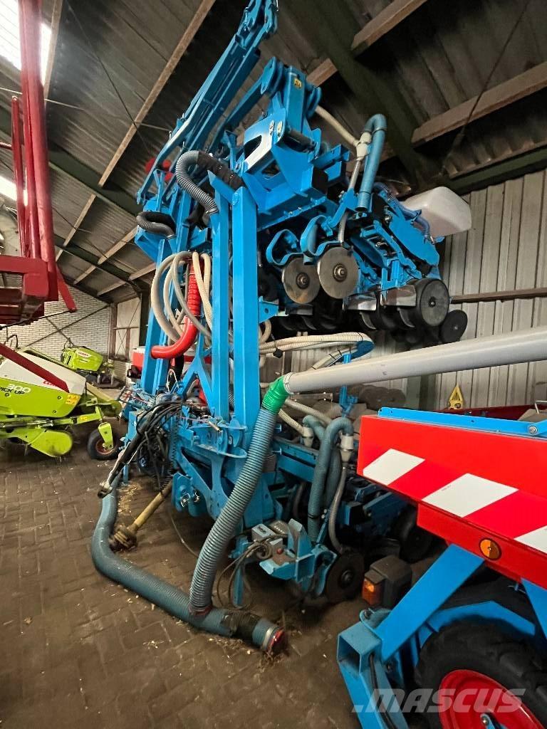 Monosem NG PLUS 12 Täppiskülvikud