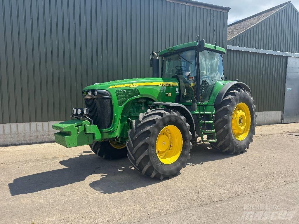 John Deere 8420 Traktorid