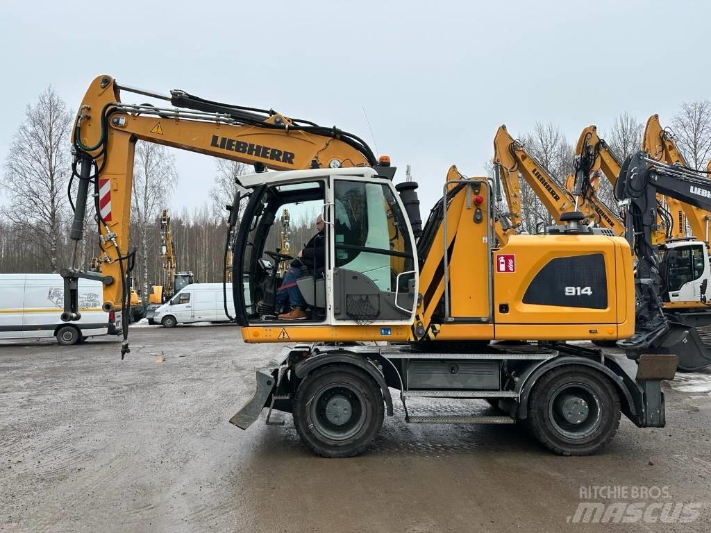 Liebherr A914 / LH18M Muud