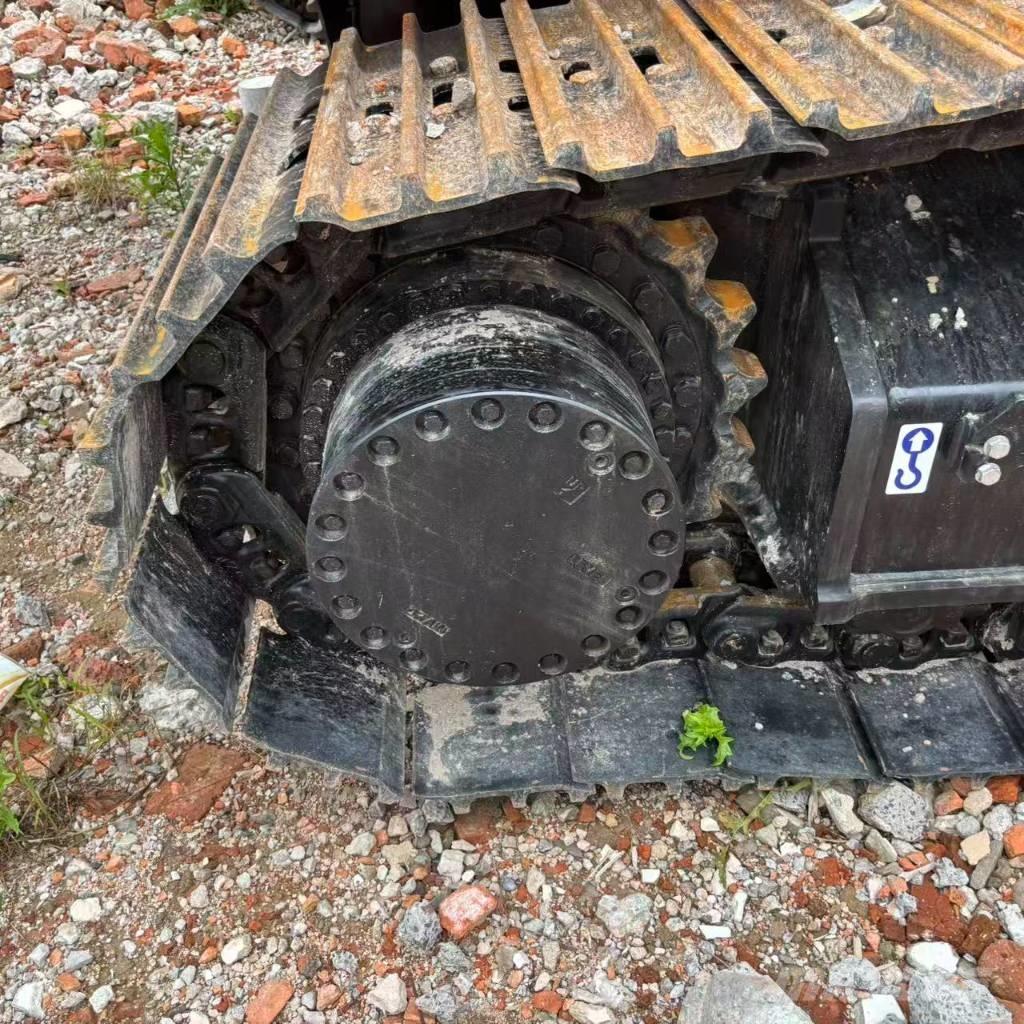 Hitachi ZX 350 Roomikekskavaatorid