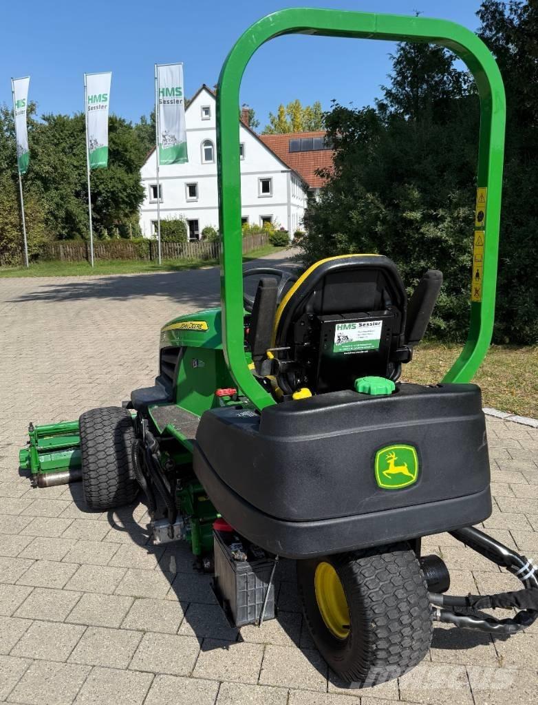 John Deere 2653 B Fairway niidukid