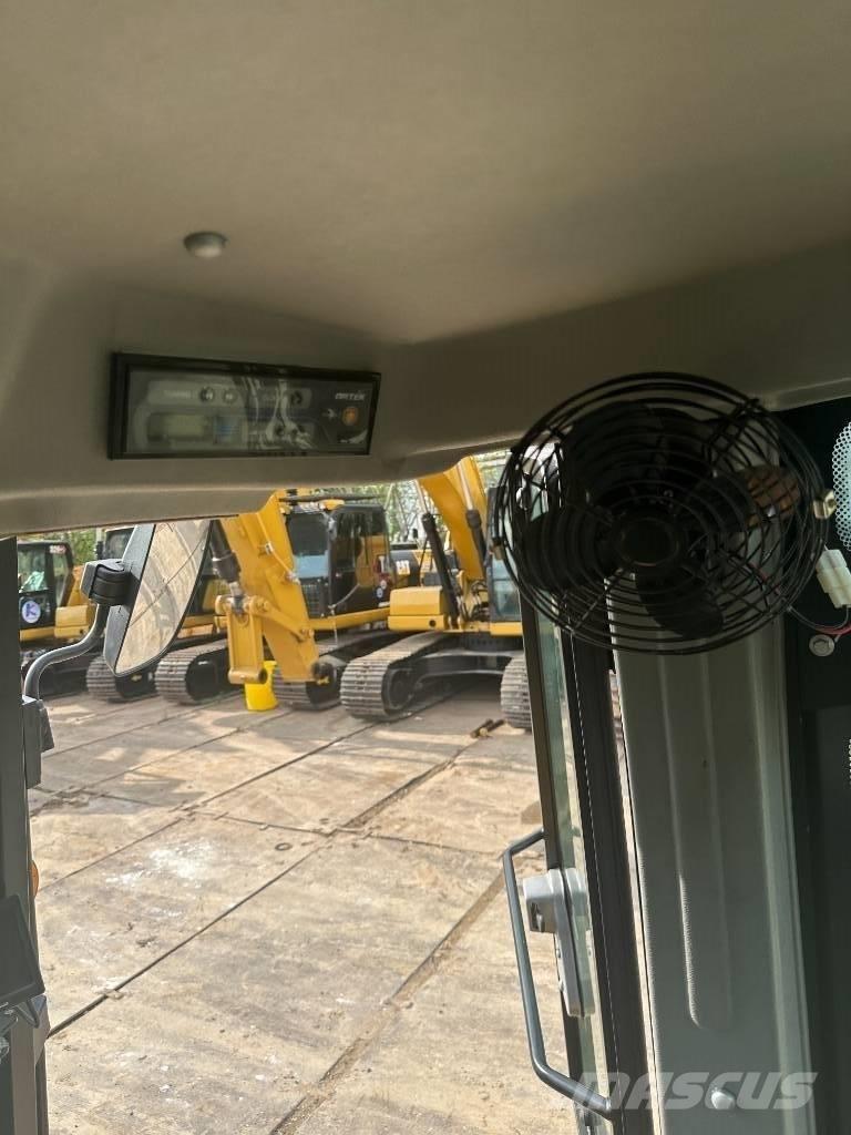 JCB 3 CX Ekskavaatorlaadurid