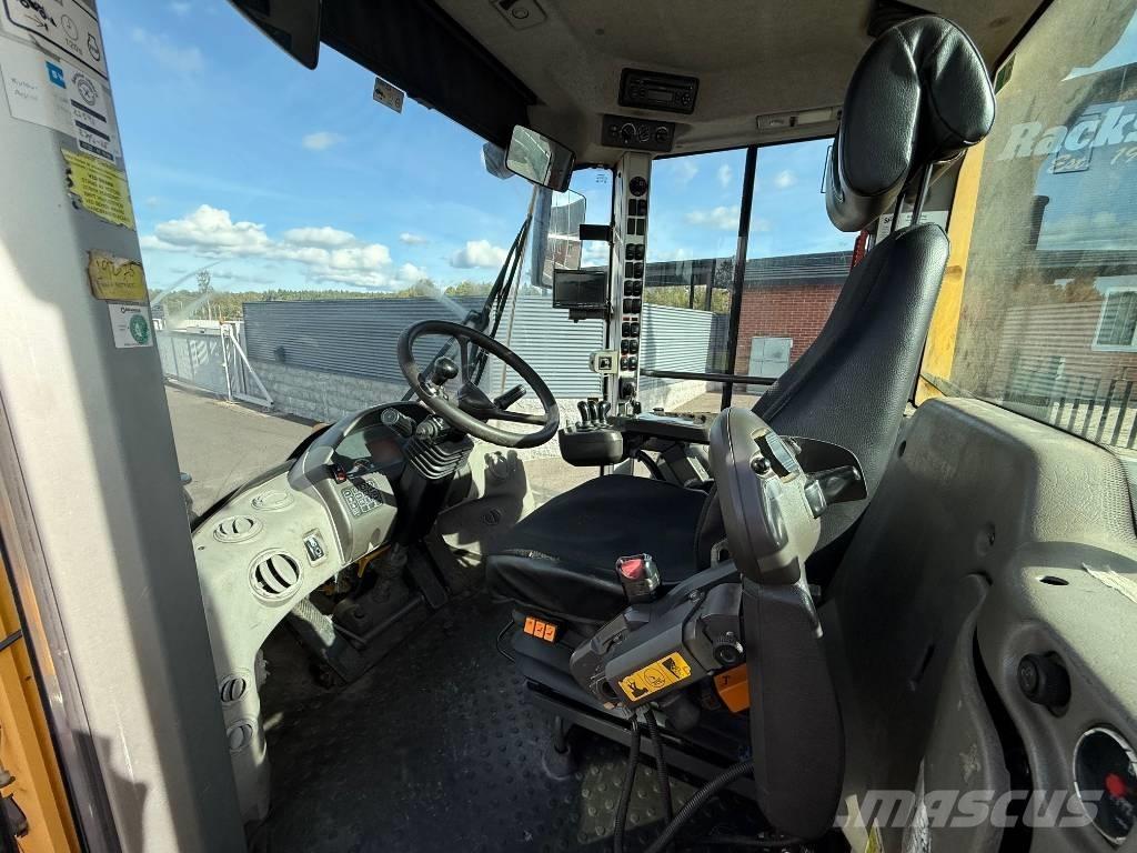 Volvo L 120 F Rataslaadurid