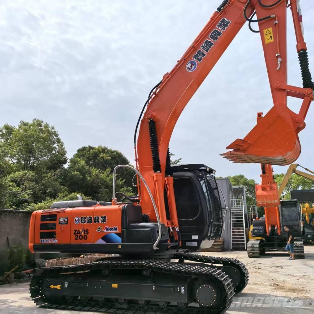 Hitachi ZX 200-3 G Roomikekskavaatorid