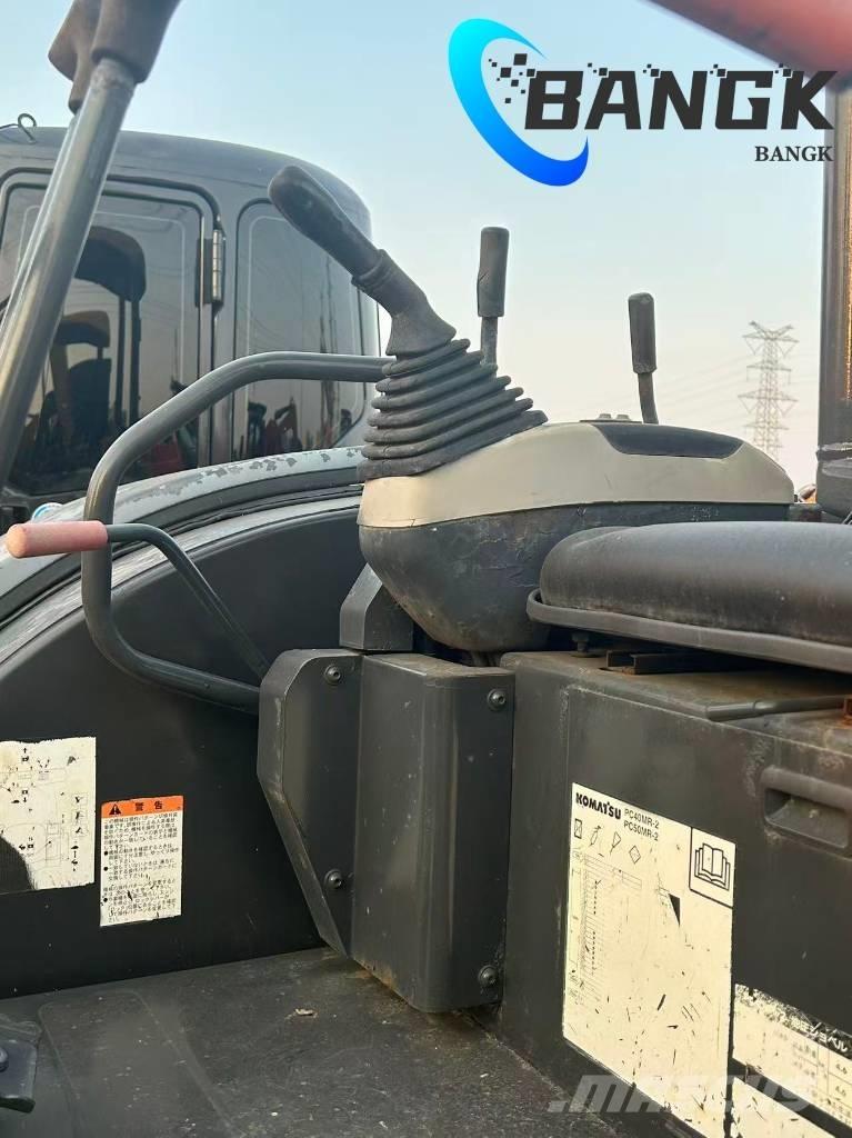  KOMΛ1‘SU PC40-MR Roomikekskavaatorid