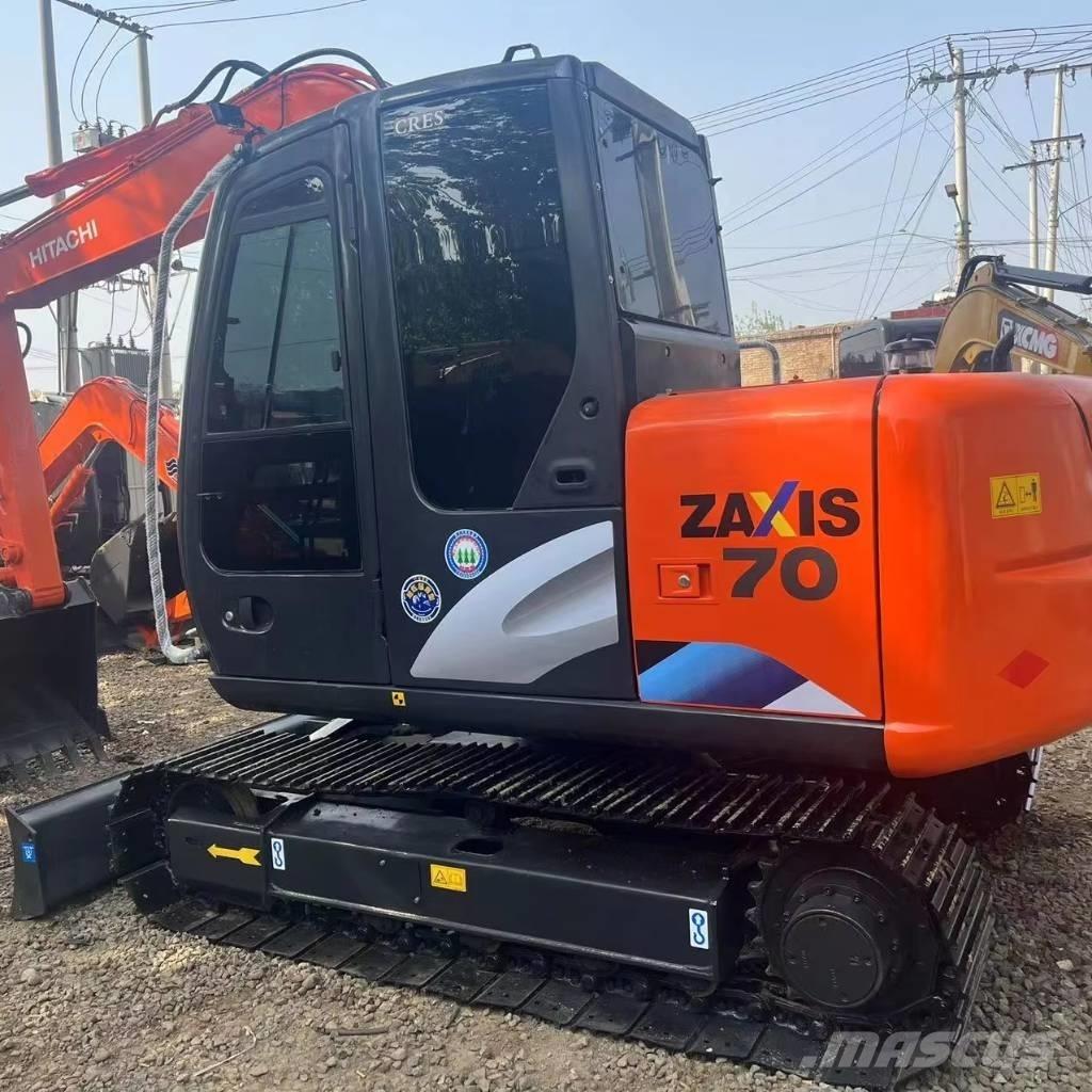Hitachi ZX 70 Roomikekskavaatorid