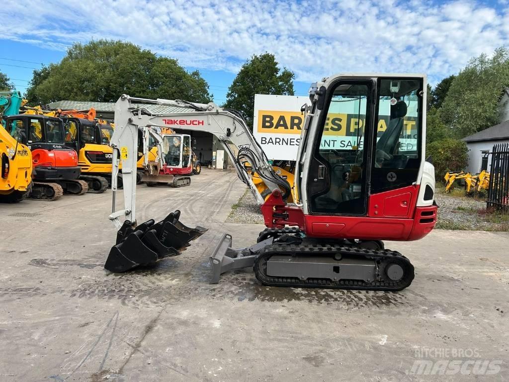 Takeuchi TB 230 Miniekskavaatorid < 7 t