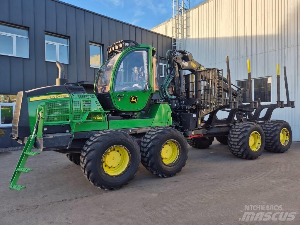 John Deere 1210 G Forwarderid