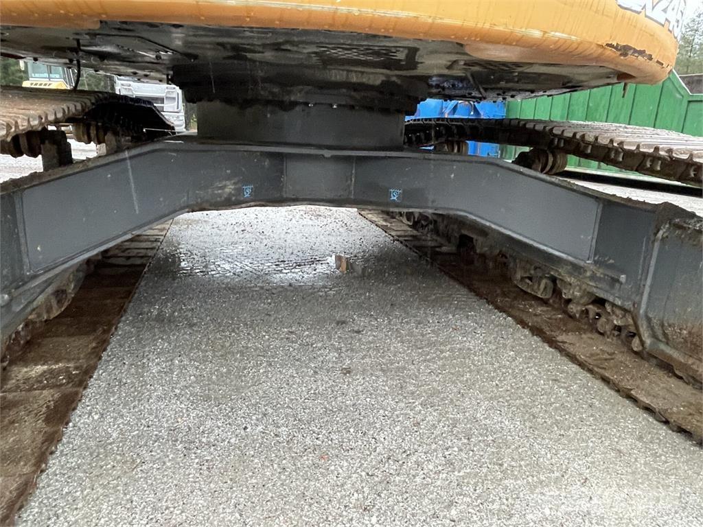 CASE CX 245D SR Roomikekskavaatorid