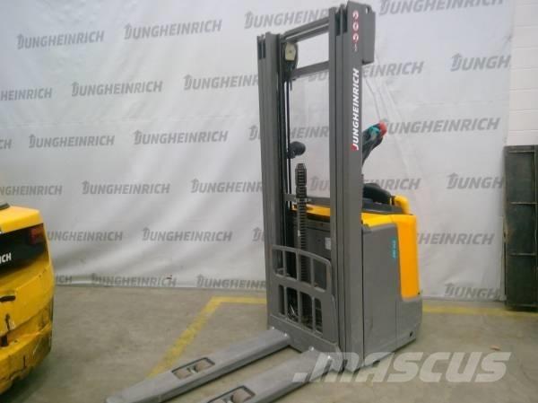 Jungheinrich ERC 212 Platvormiga virnastajad