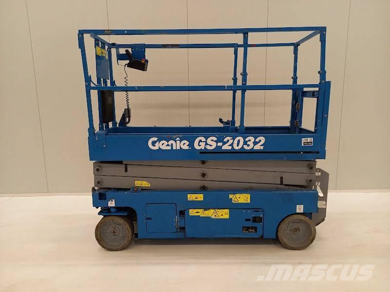 Genie GS 2032 Käärtõstukid