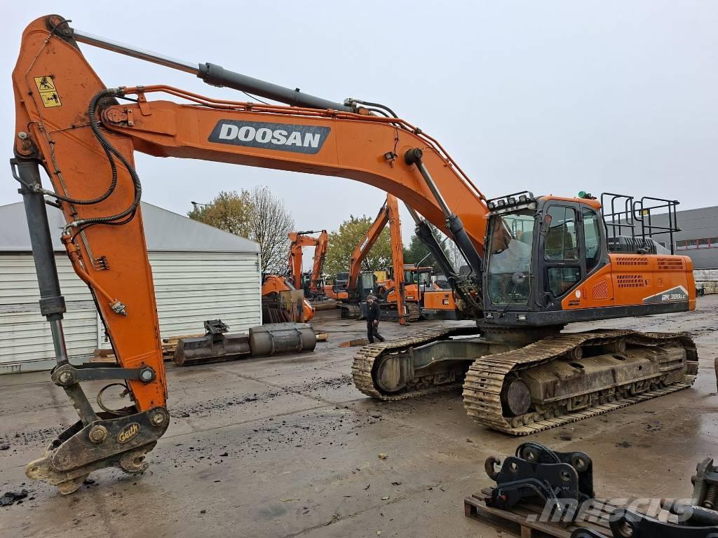 Doosan DX380LC-7 Roomikekskavaatorid