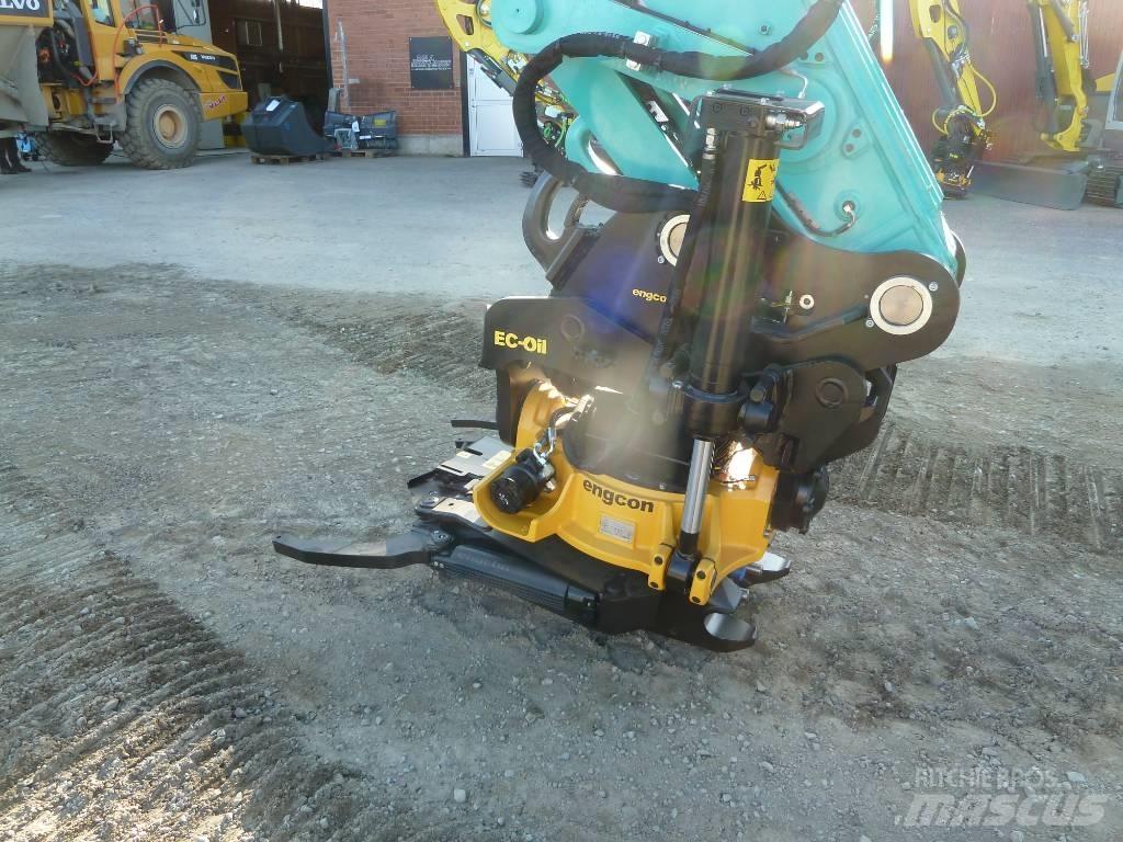 Kobelco SK270SRLC-7 Roomikekskavaatorid