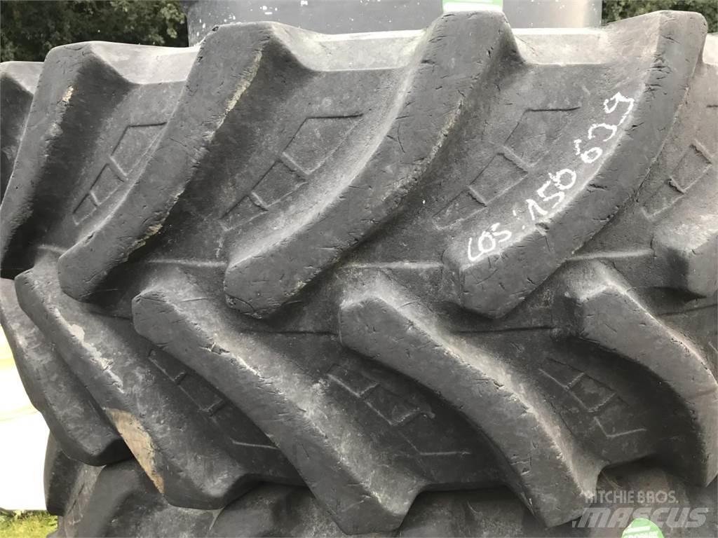 Petlas 600/65R34 Rehvid, rattad ja veljed