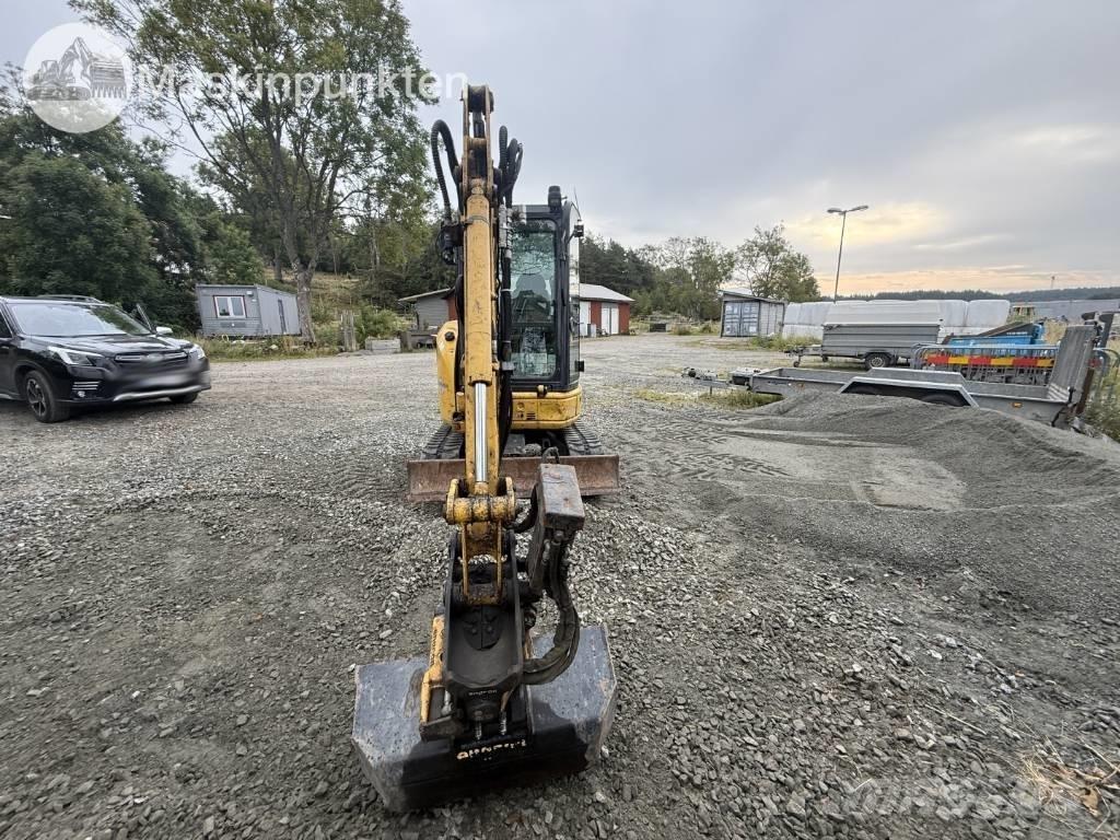 Komatsu PC 26 MR Miniekskavaatorid < 7 t