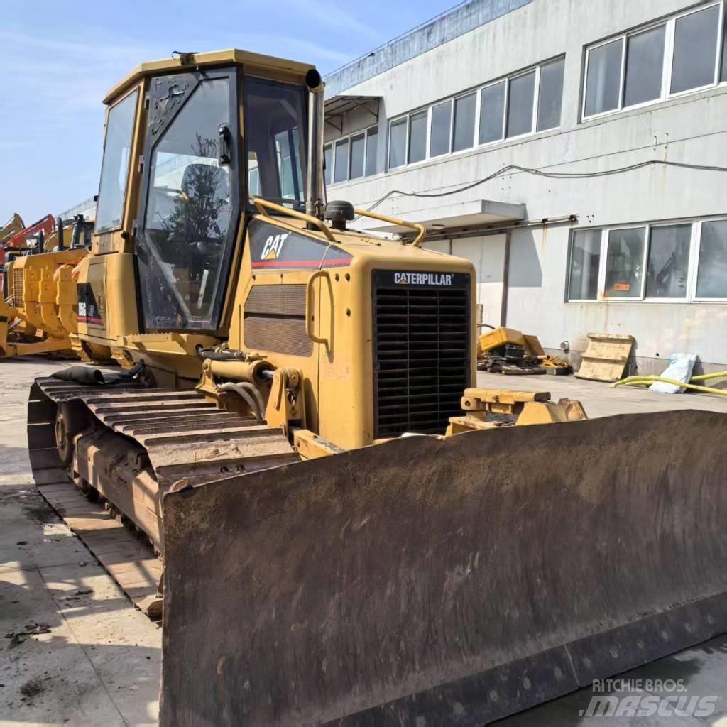 CAT D 5 G LGP Buldooserid