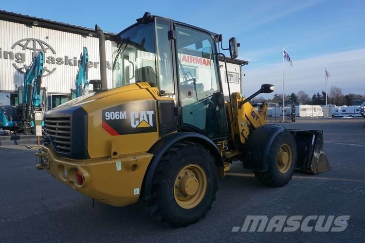 CAT 906 M Rataslaadurid