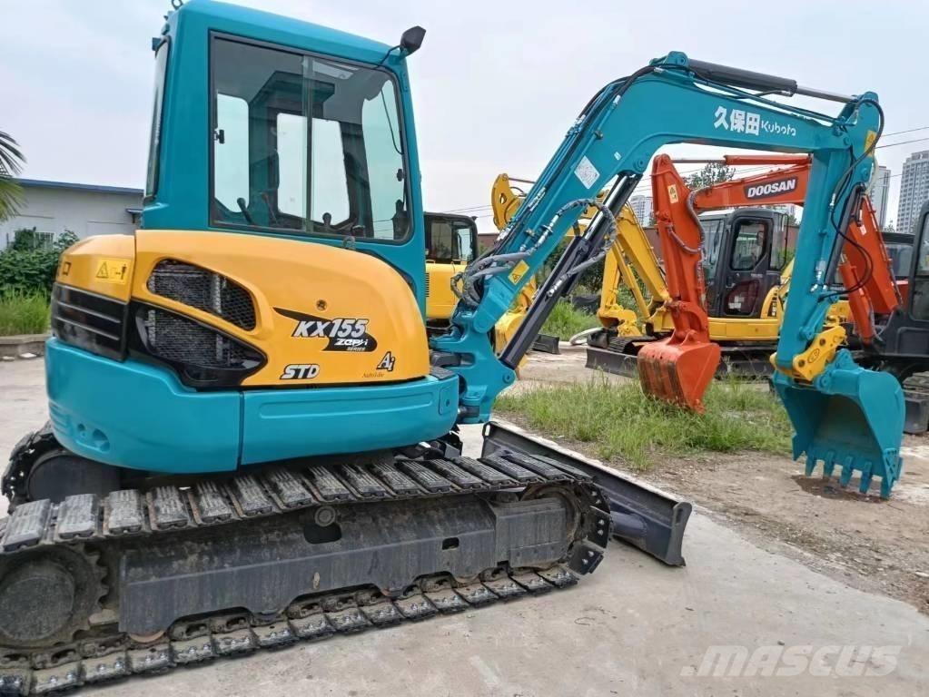 Kubota 155 Roomikekskavaatorid