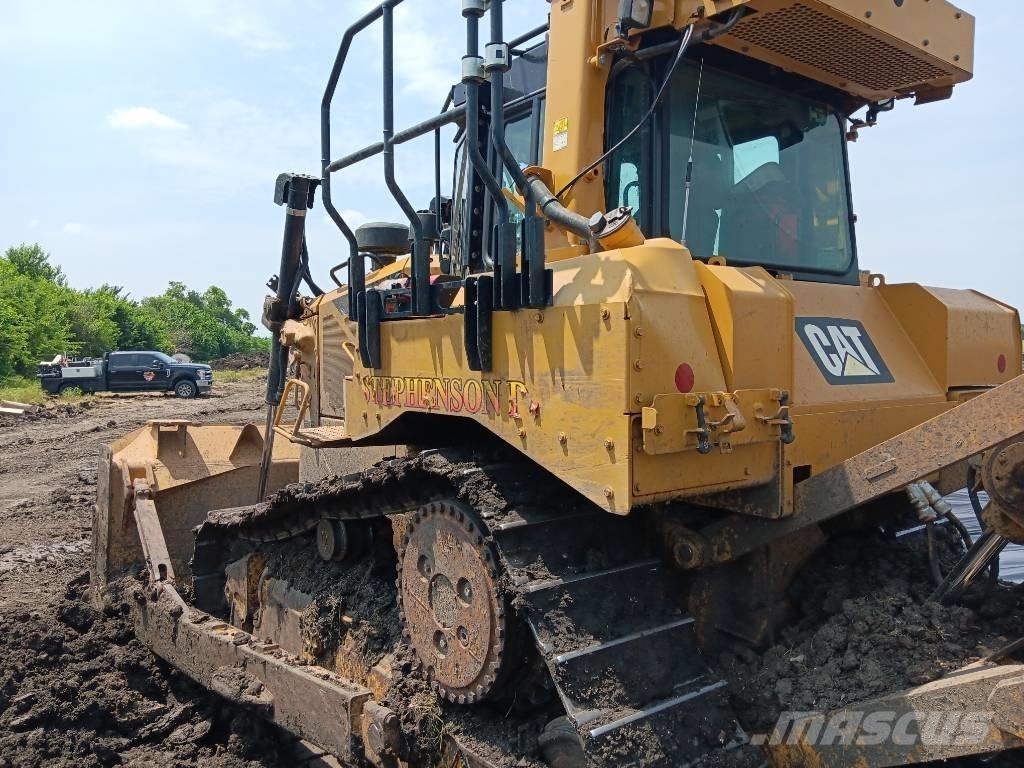 CAT D 6 T XL Buldooserid