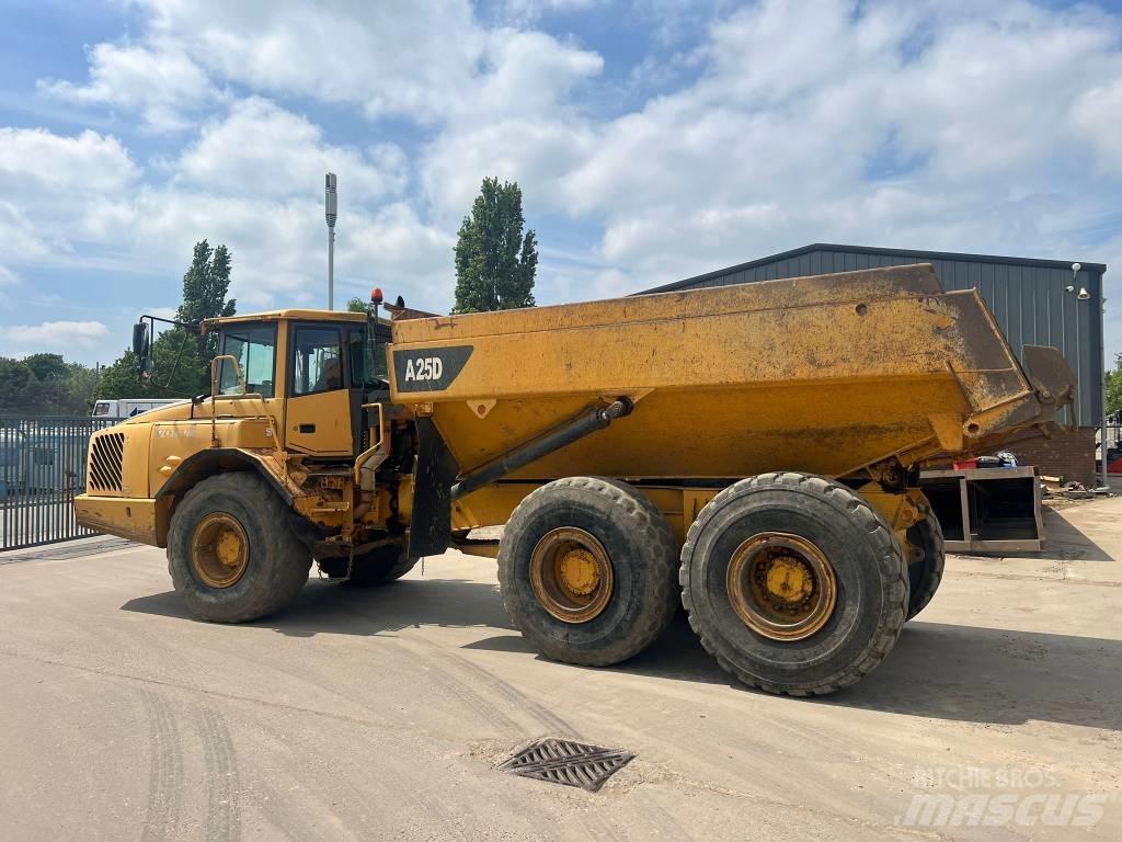 Volvo A 25 D Liigendraamiga pinnaseveokid
