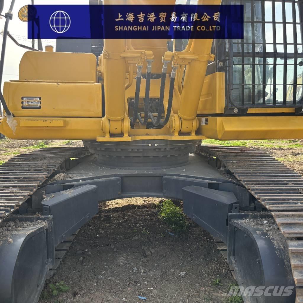 Komatsu PC 450 Roomikekskavaatorid