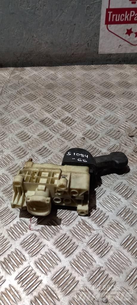Scania R 440   1774972 Kabiinid