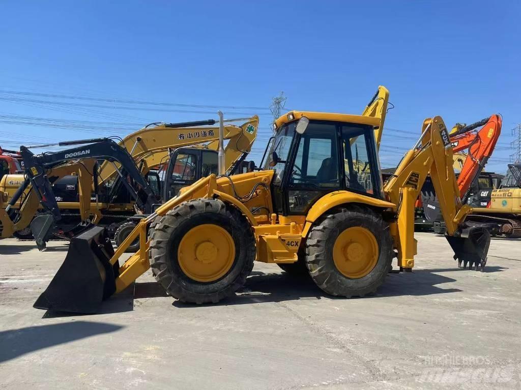 JCB 4 CX Ekskavaatorlaadurid