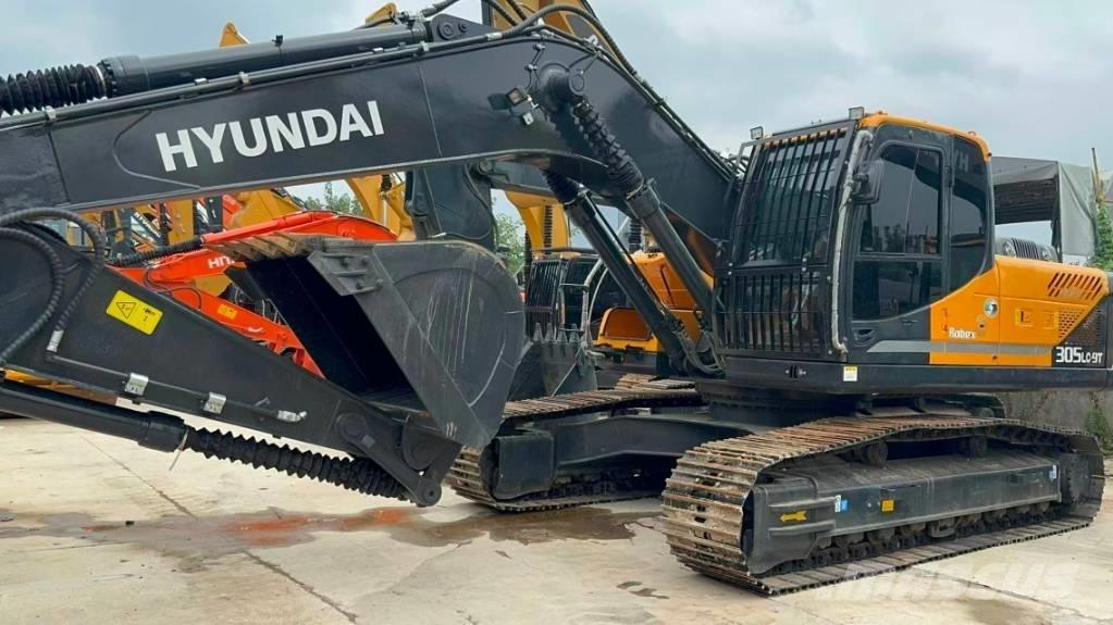 Hyundai R305LC-9T Roomikekskavaatorid