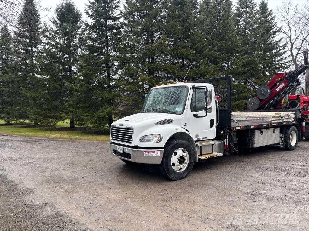 Freightliner M2-106 Roomikkraanad