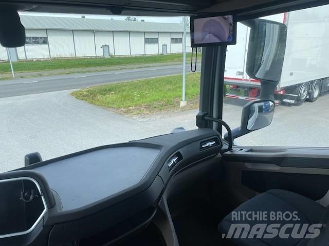 DAF XG 530 FAN Furgoonautod