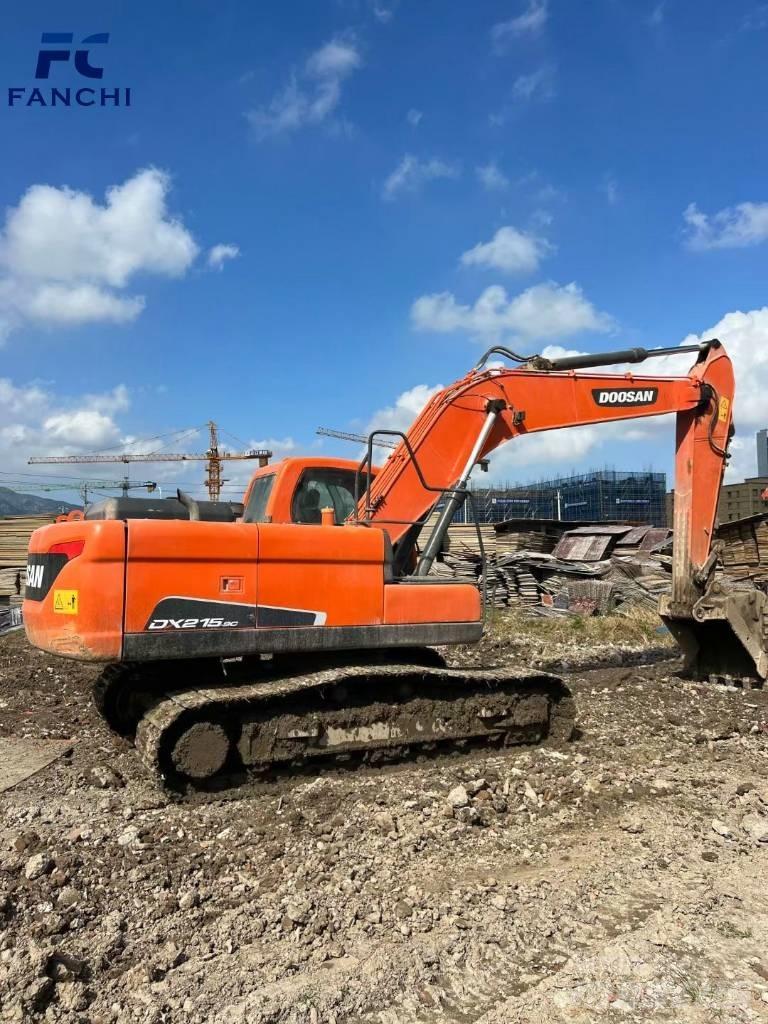 Doosan DX 215LC Roomikekskavaatorid