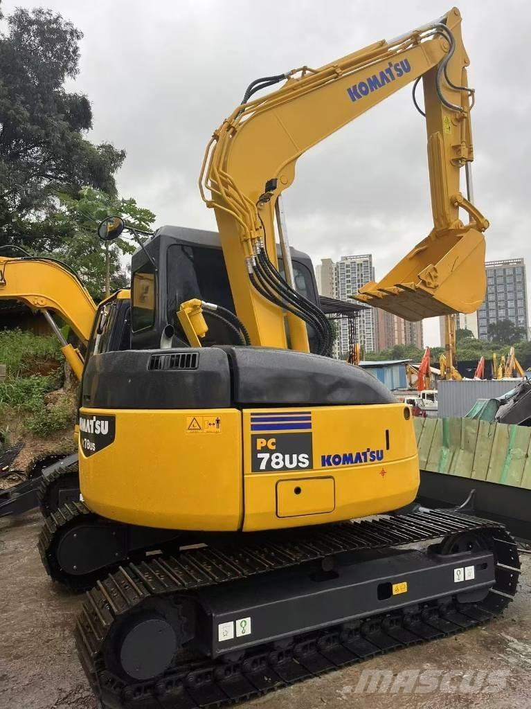Komatsu PC 78 Roomikekskavaatorid