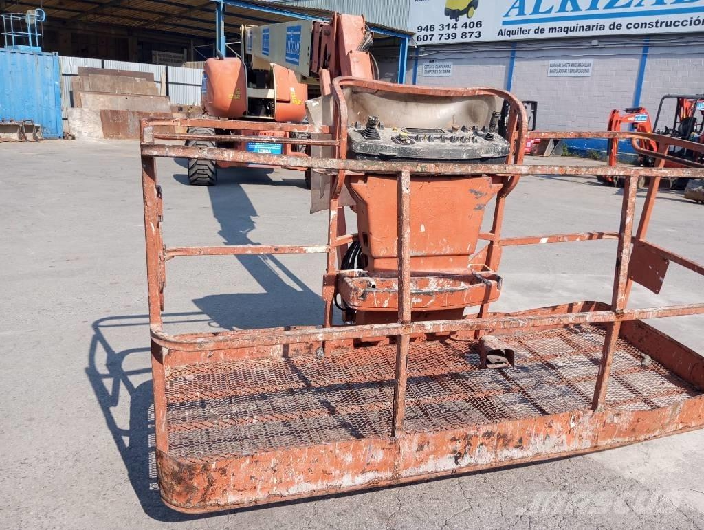 JLG 860 SJ Teleskoop poomtõstukid