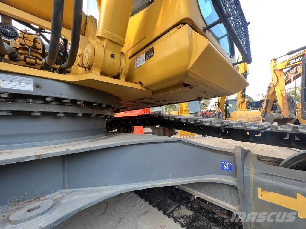 Komatsu PC 360-7 Roomikekskavaatorid