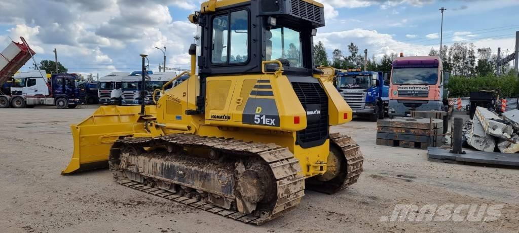 Komatsu D 51 EX-22 Buldooserid