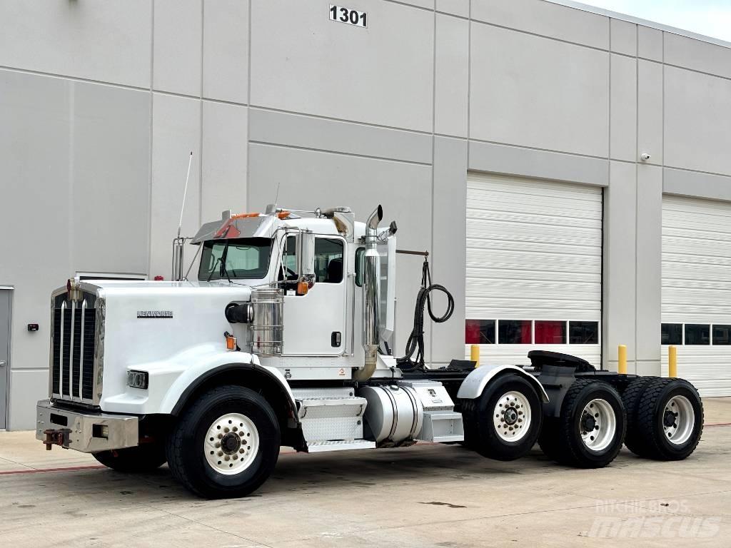 Kenworth T 800 Sadulveokid