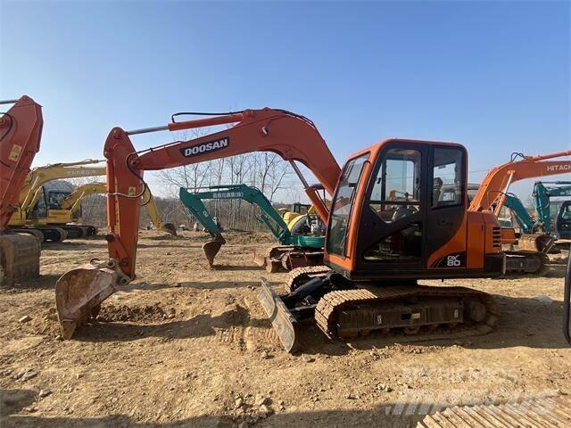 Doosan DX80 Miniekskavaatorid < 7 t