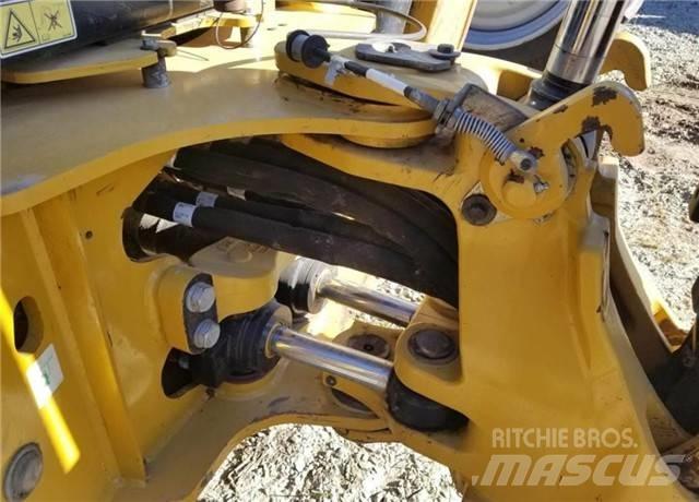 CAT 416 F Ekskavaatorlaadurid