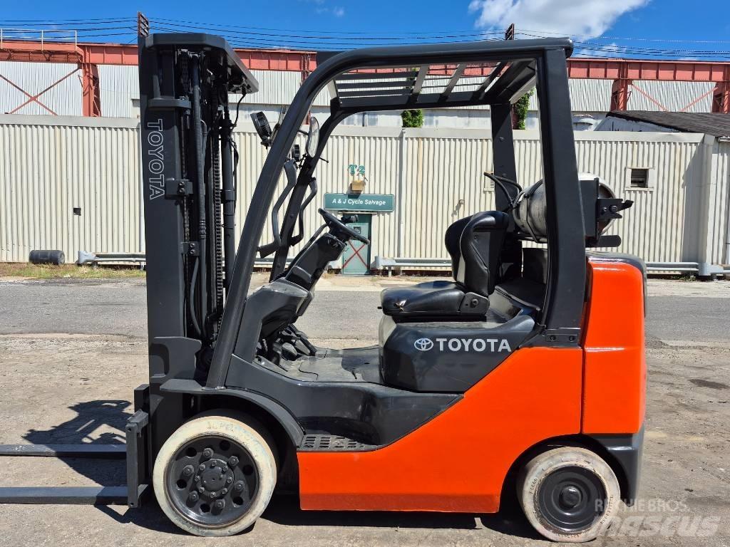 Toyota 8 FGCU 25 Kahveltõstukid - muud