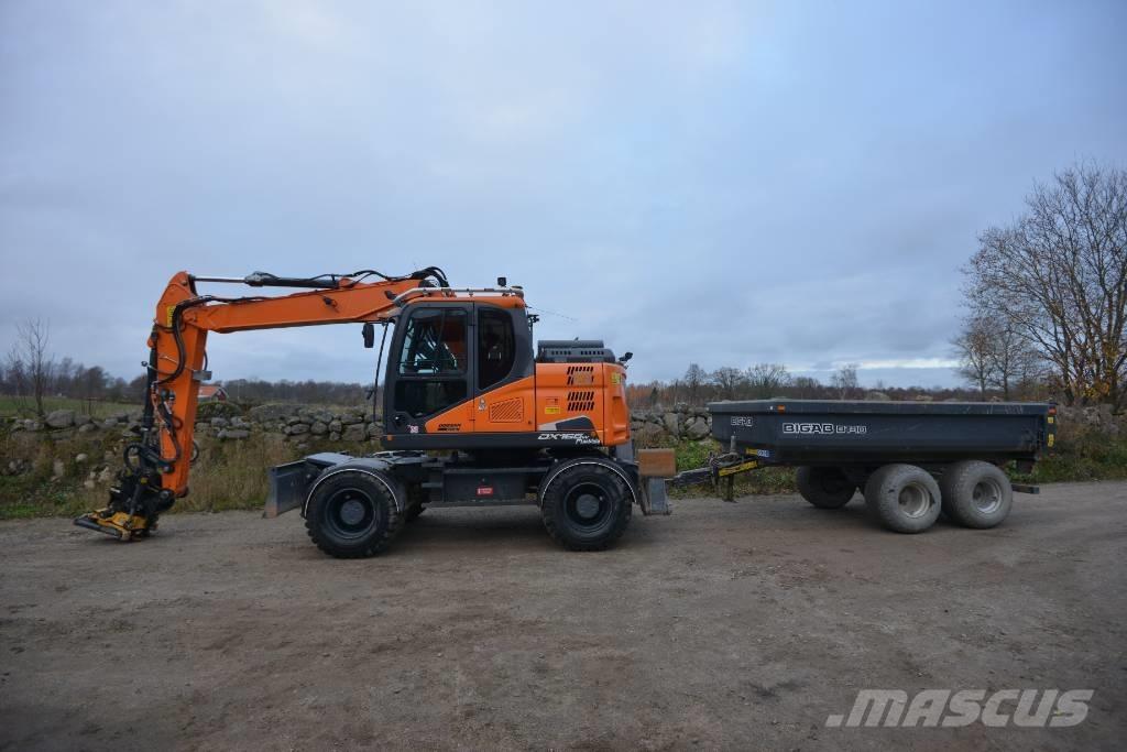 Doosan DX 165 W-5 Ratasekskavaatorid