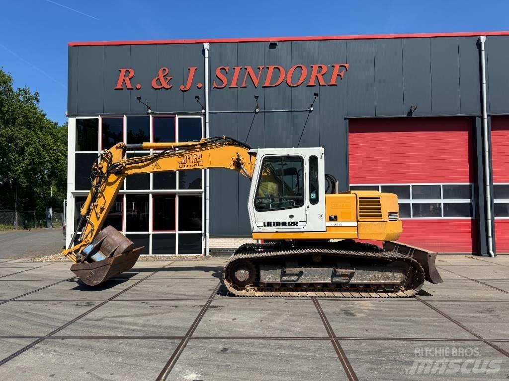 Liebherr R 312 Roomikekskavaatorid