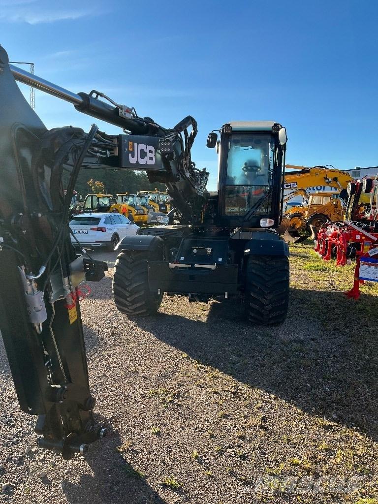 JCB Hydradig 110W Ratasekskavaatorid