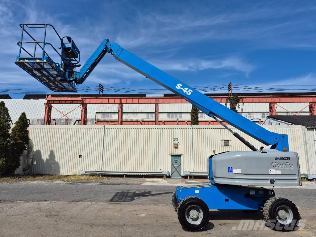 Genie S 45 Teleskoop poomtõstukid