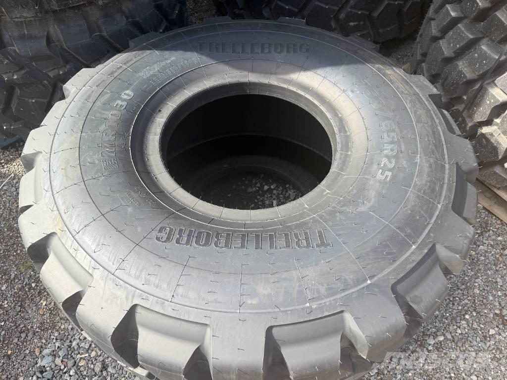 Trelleborg 750/65R25 Rehvid, rattad ja veljed