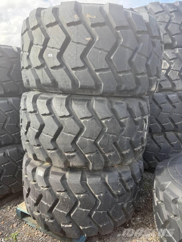 Trelleborg 750/65R25 Rehvid, rattad ja veljed