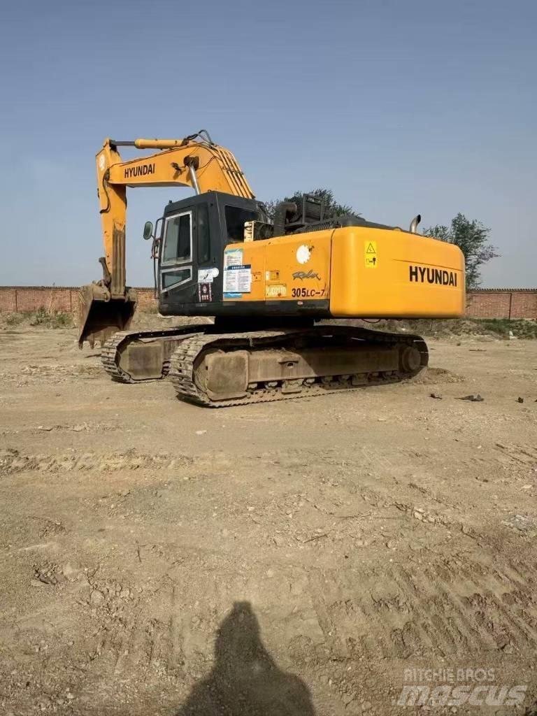 Hyundai R305lc-7 Roomikekskavaatorid