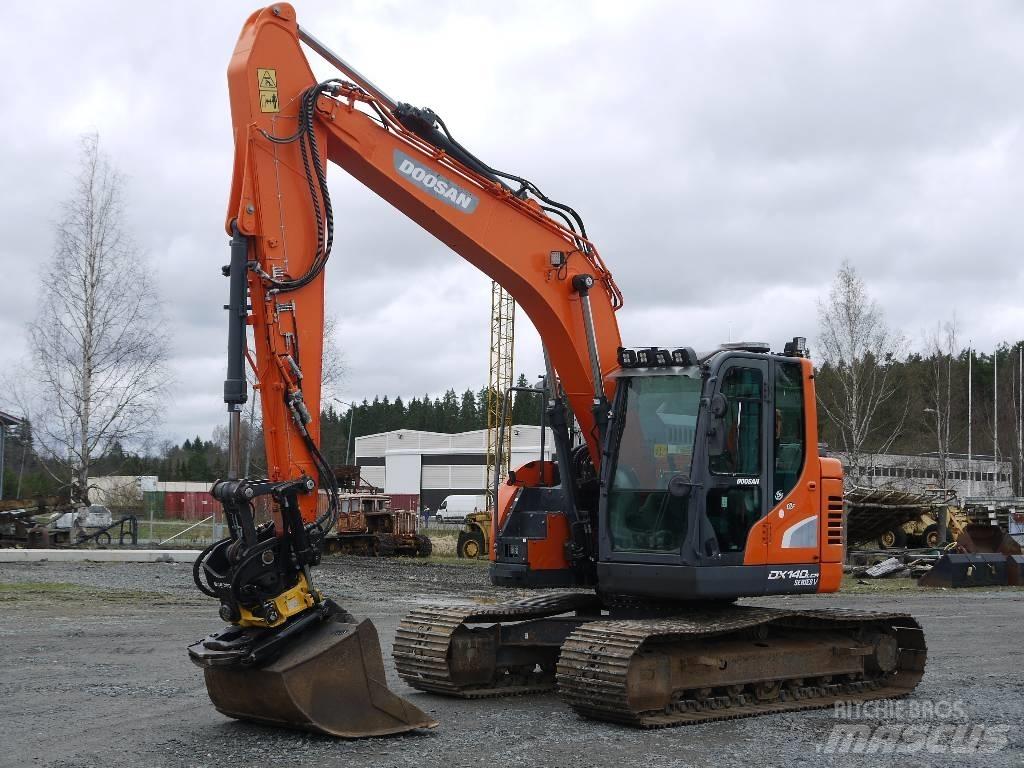 Doosan DX 140 LCR-5 Roomikekskavaatorid