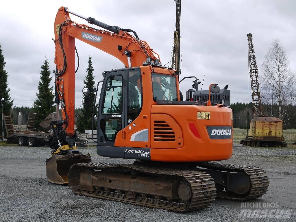Doosan DX 140 LCR-5 Roomikekskavaatorid