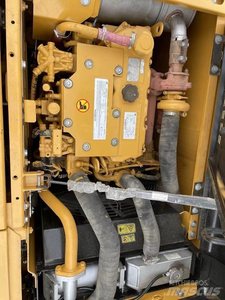 CAT 313GC Roomikekskavaatorid